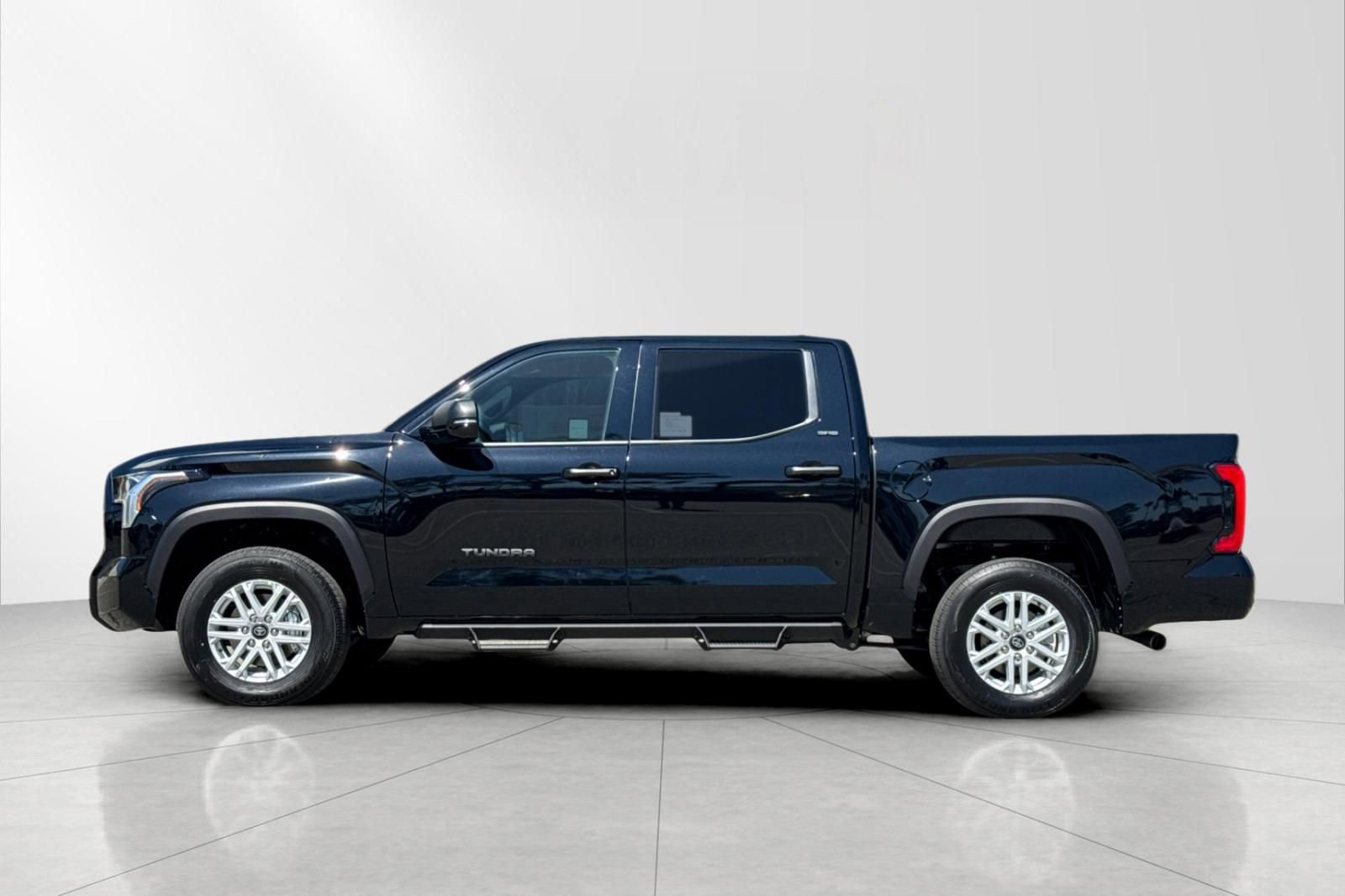 New 2026 Toyota Tundra SR5 AWD/4WD image 6