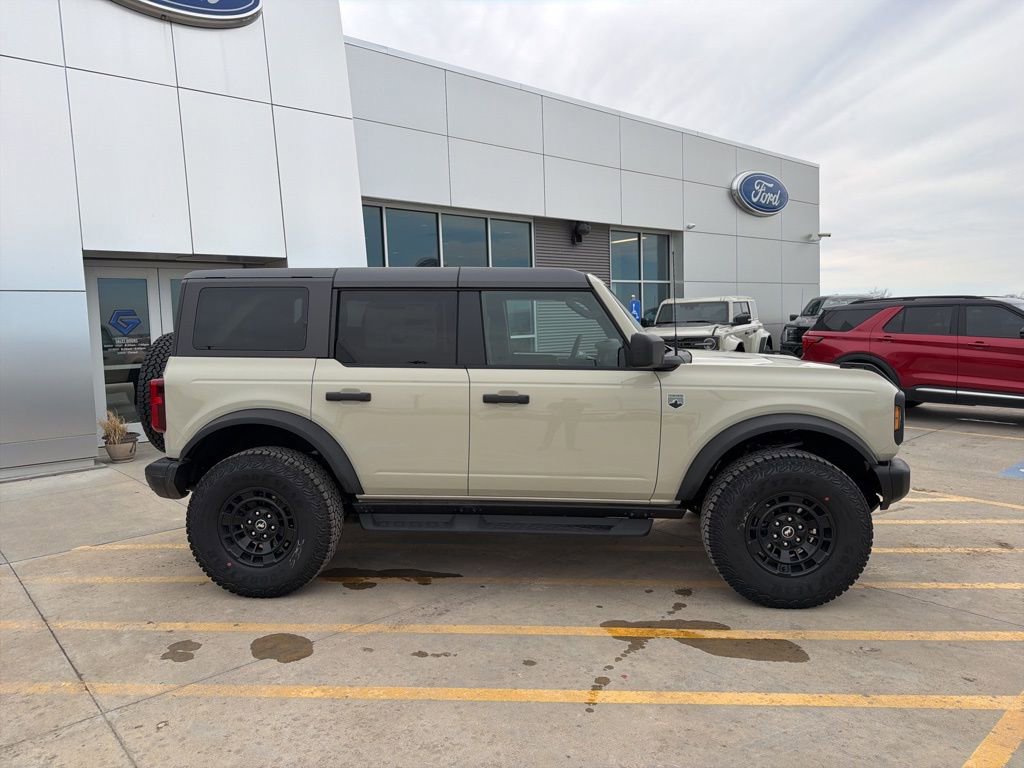 New 2026 Ford Bronco Big Bend w/ Black Diamond Package image 8