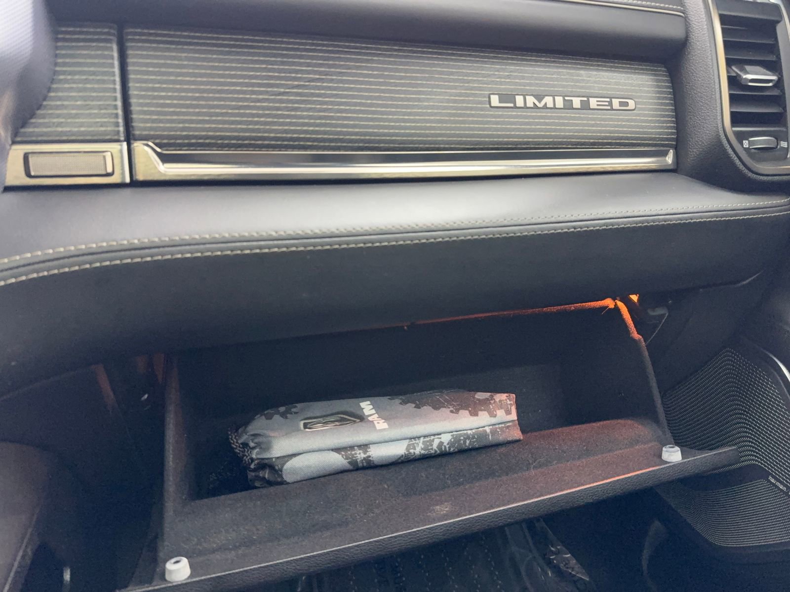 Used 2020 RAM 1500 Limited image 28