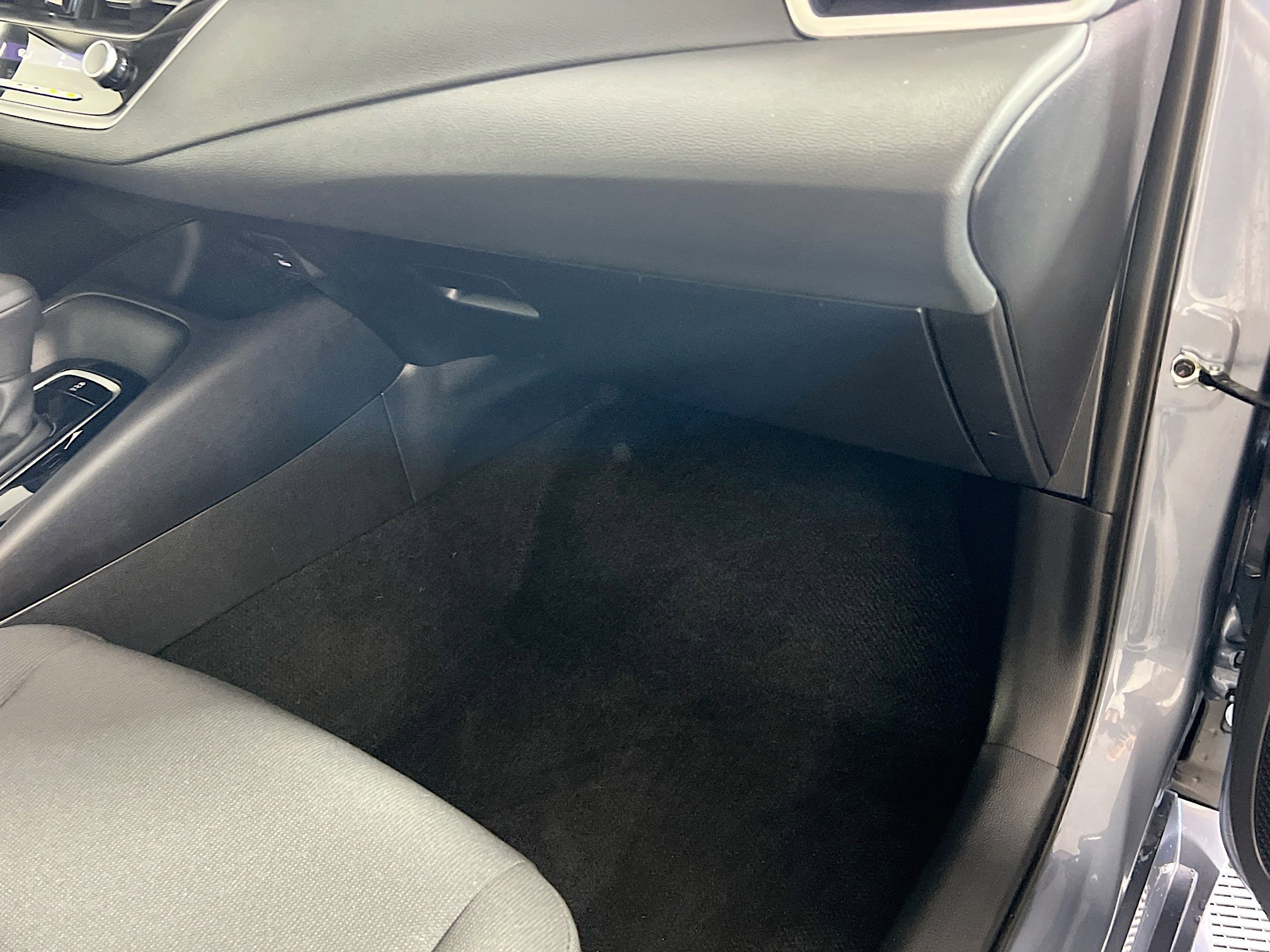 Used 2024 Toyota Corolla LE image 34