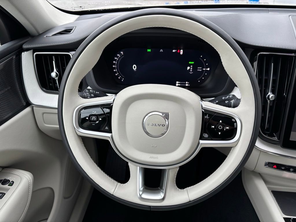 New 2026 Volvo XC60 T8 Ultra w/ Climate Package image 10