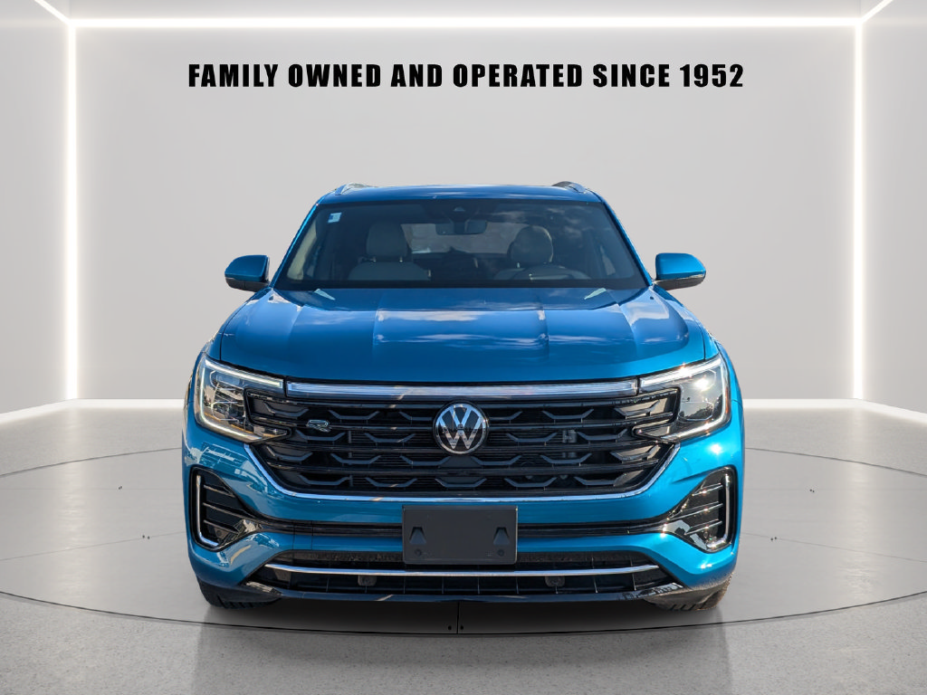 Certified 2024 Volkswagen Atlas Cross Sport SEL R-Line AWD/4WD image 6