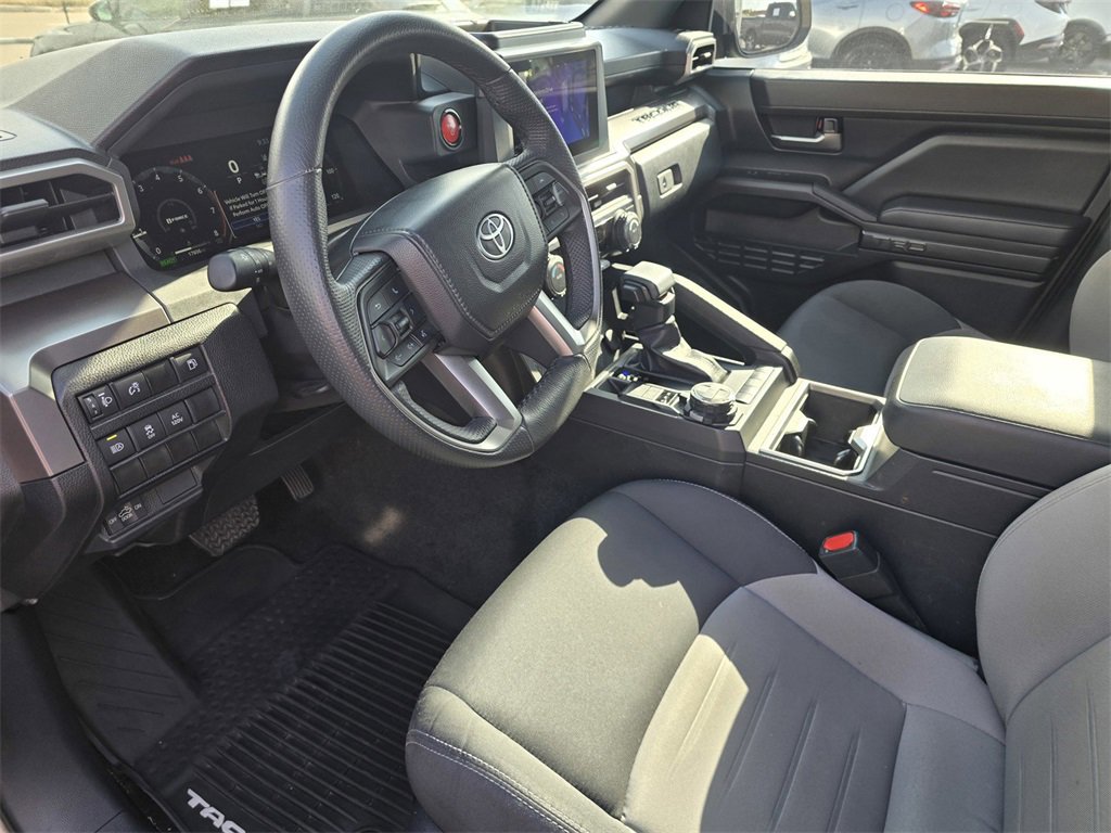 Used 2024 Toyota Tacoma TRD Off-Road image 21