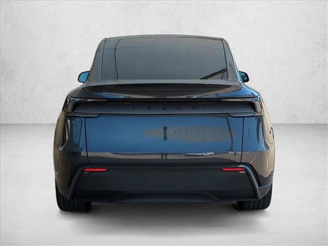 Used 2026 Tesla Model Y 2WD image 6