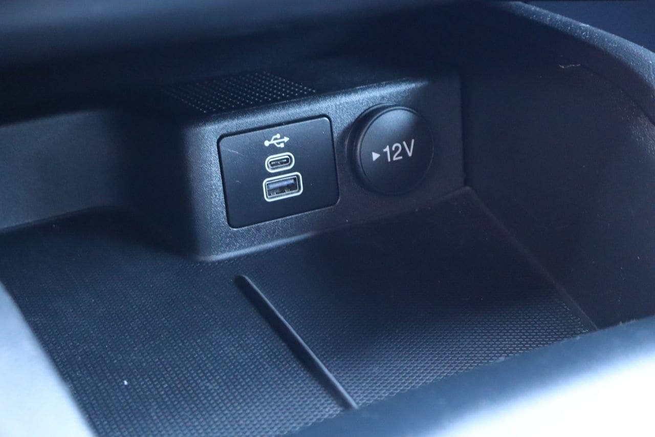 Used 2025 Ford Escape ST-Line AWD/4WD image 23