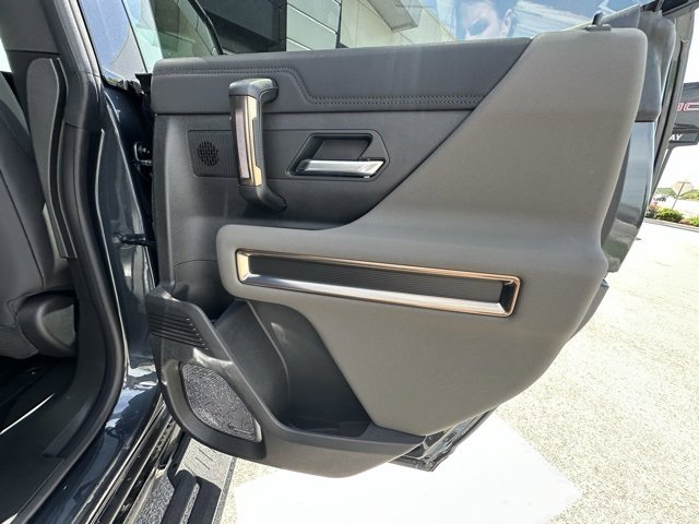New 2025 GMC Hummer EV 2X image 29