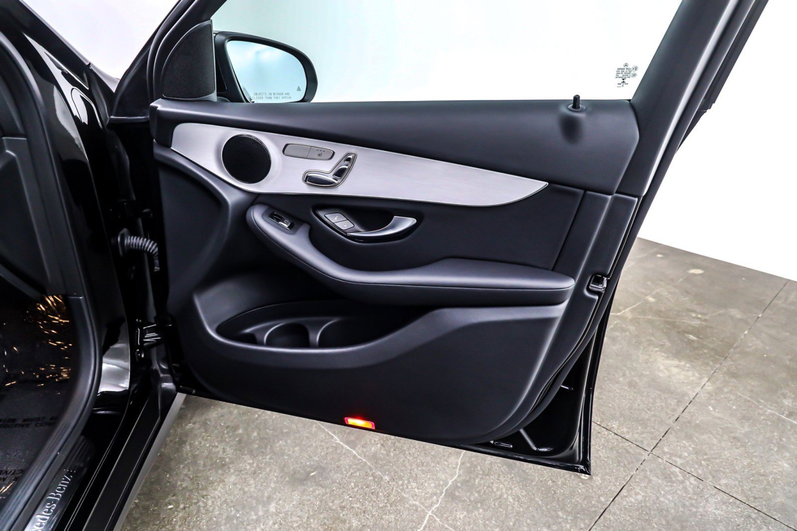 Used 2022 Mercedes-Benz GLC 300 GLC 300 SUV image 25