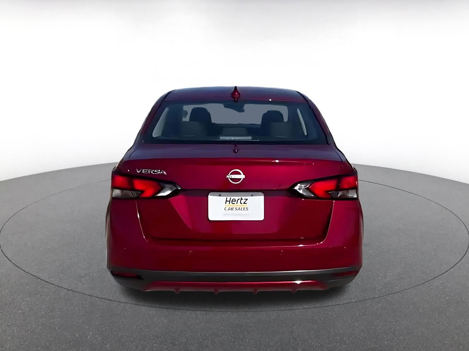 Used 2025 Nissan Versa SV FWD image 12