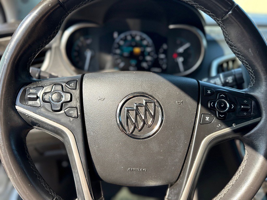Used 2015 Buick LaCrosse Leather FWD image 32