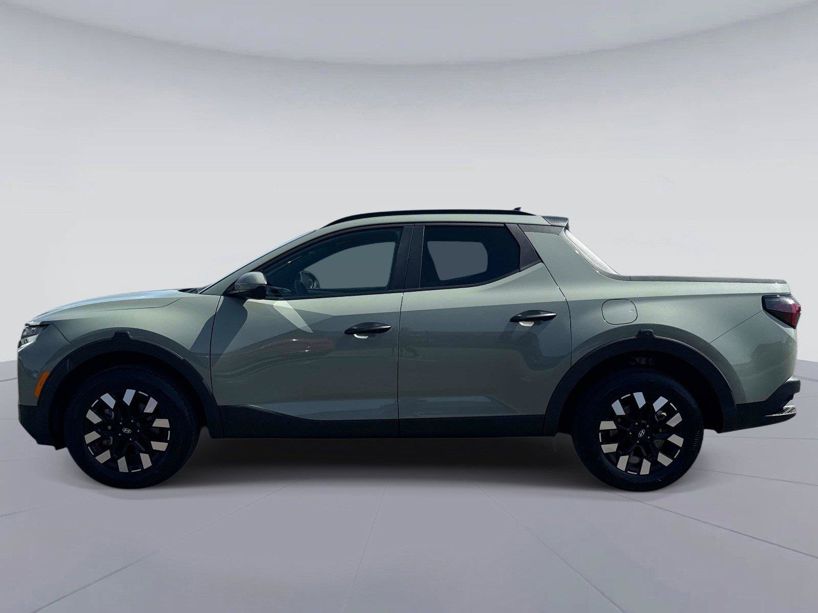 Used 2025 Hyundai Santa Cruz SEL FWD image 7