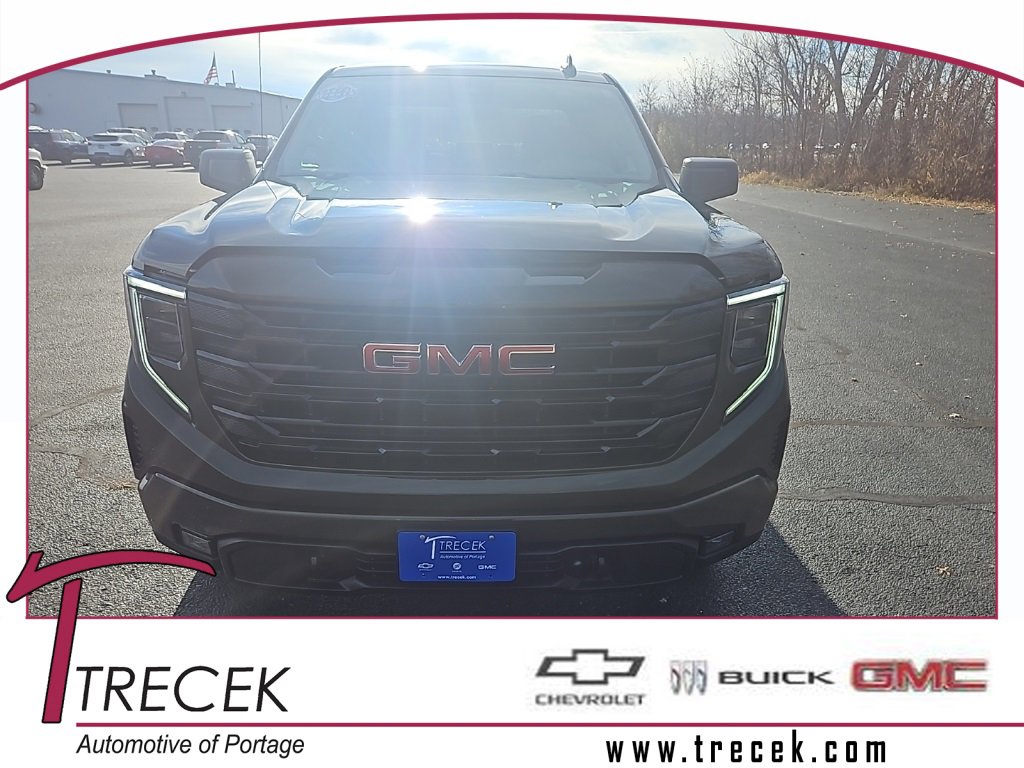 Used 2024 GMC Sierra 1500 Elevation image 1