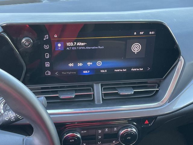 Used 2025 Chevrolet Trax ACTIV w/ Driver Confidence Package image 17