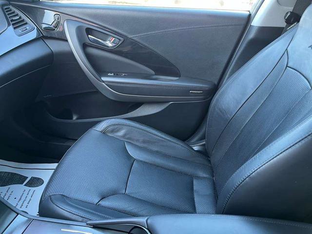 Used 2013 Hyundai Azera w/ Technology Pkg image 22