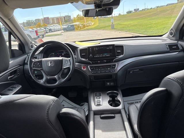 Used 2022 Honda Pilot Black Edition image 12
