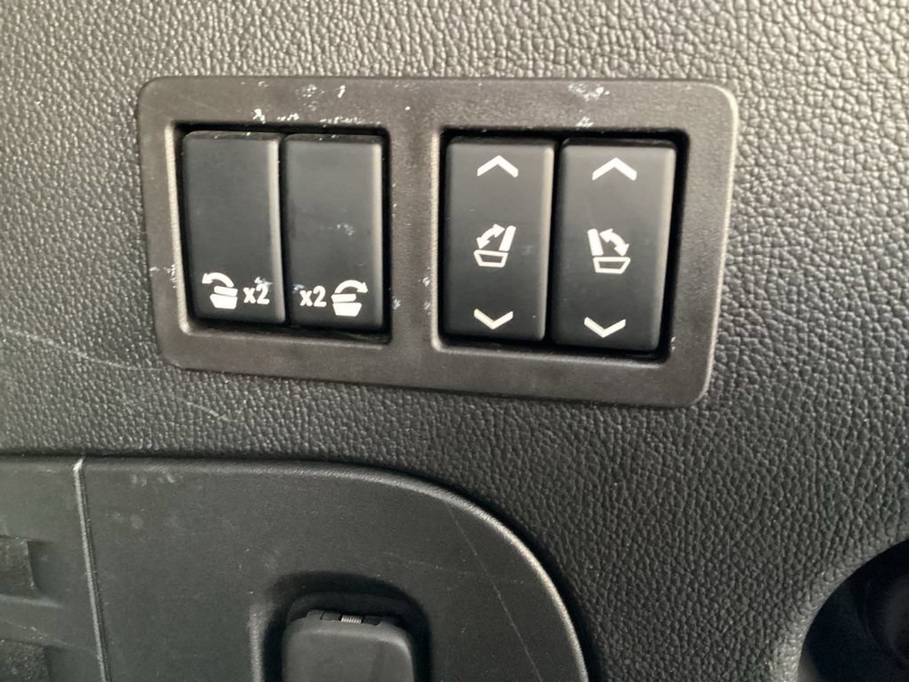 Used 2020 Chevrolet Tahoe LT AWD/4WD image 15