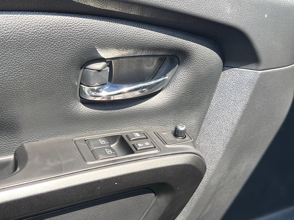 Used 2020 Nissan Titan PRO-4X AWD/4WD image 22