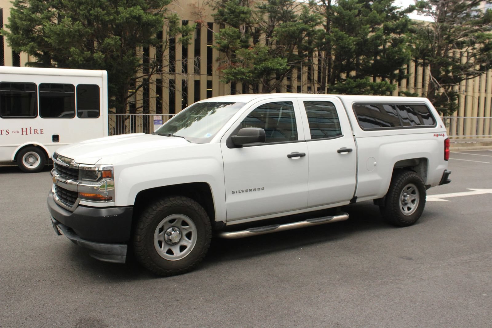Used 2017 Chevrolet Silverado 1500 W/T AWD/4WD image 11