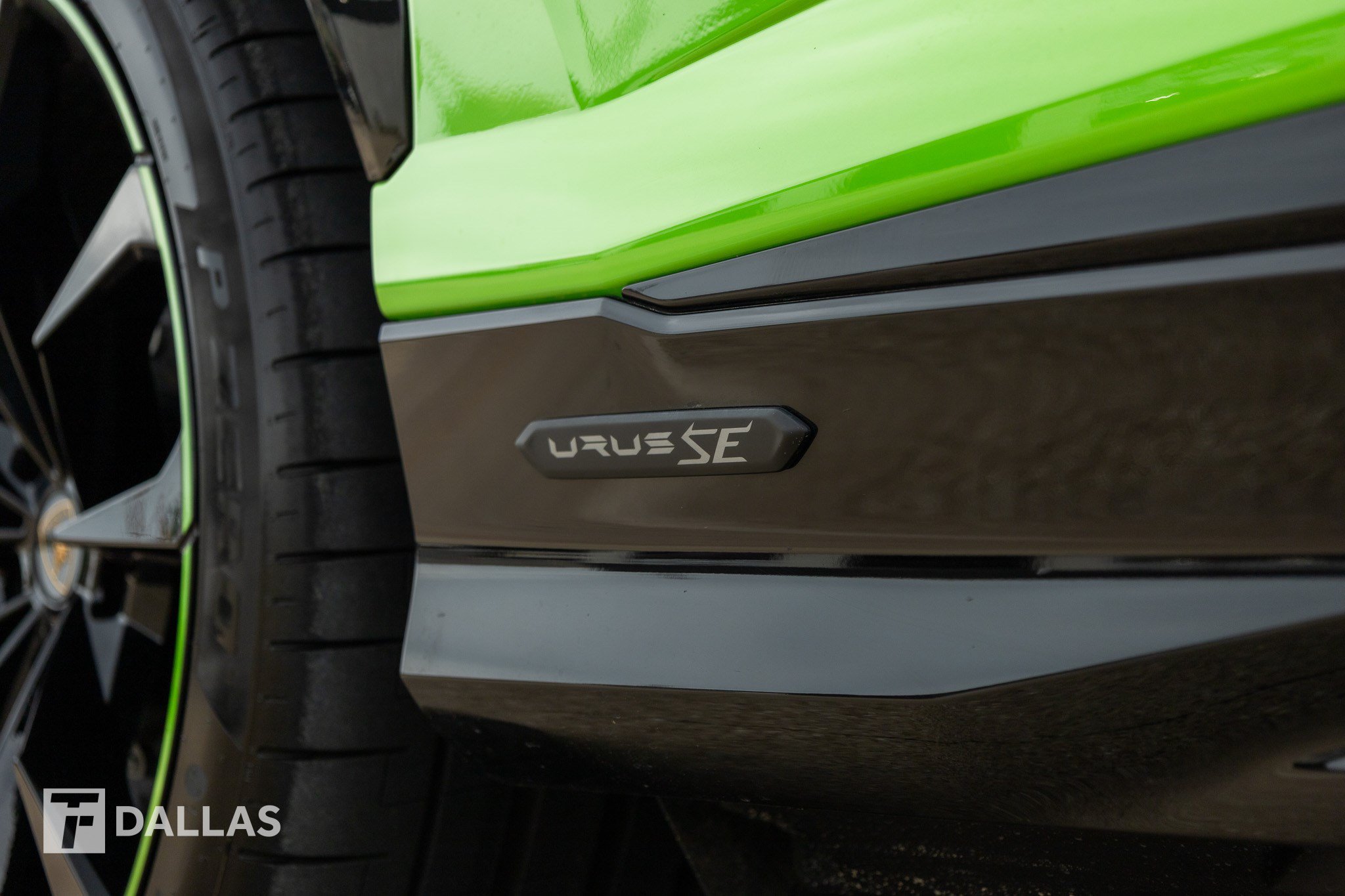 Used 2025 Lamborghini Urus Performante AWD/4WD image 19