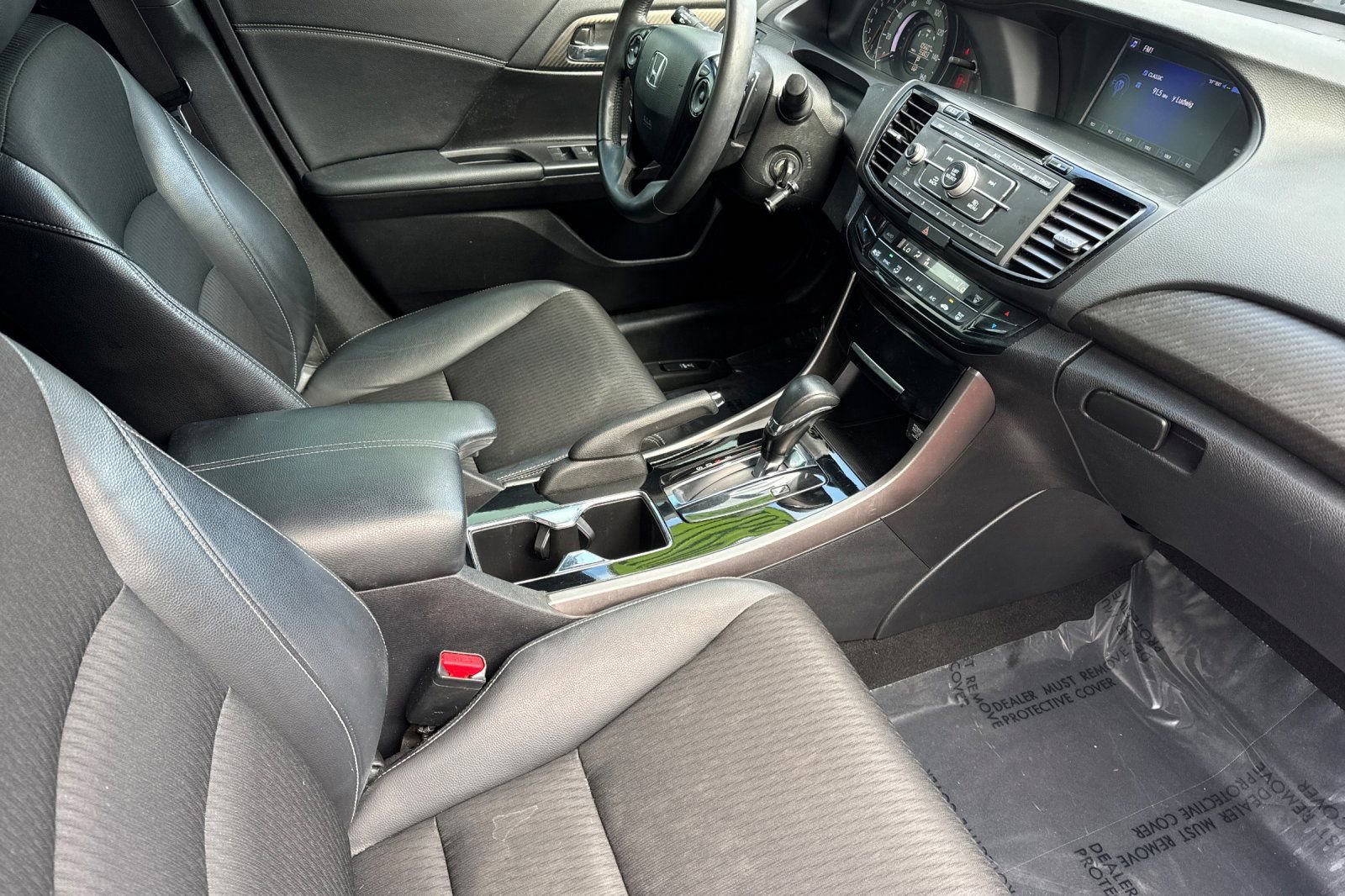 Used 2017 Honda Accord Sport image 15
