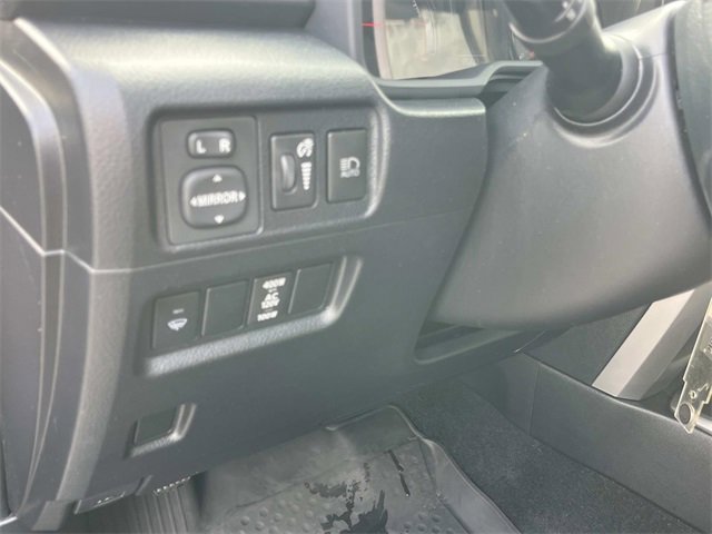 Used 2020 Toyota 4Runner SR5 image 29
