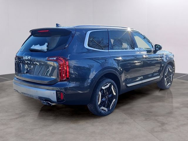 Certified 2023 Kia Telluride S image 4