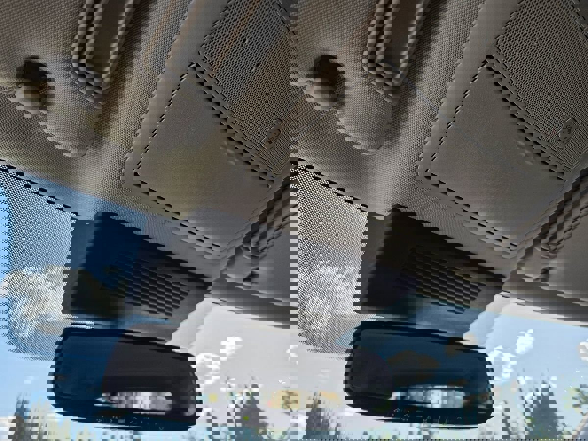 Used 2023 Nissan Armada SV image 42