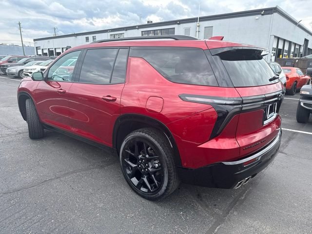 Used 2024 Chevrolet Traverse RS w/ LPO, Floor Liner Package AWD/4WD image 6