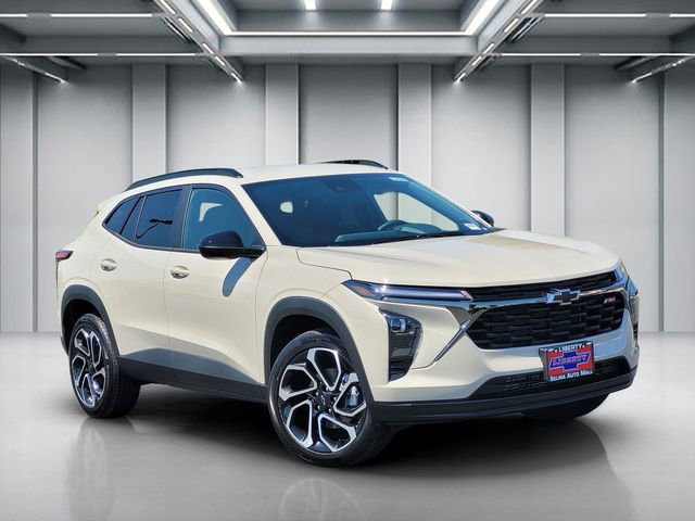 New 2026 Chevrolet Trax RS w/ Driver Confidence Package FWD image 1
