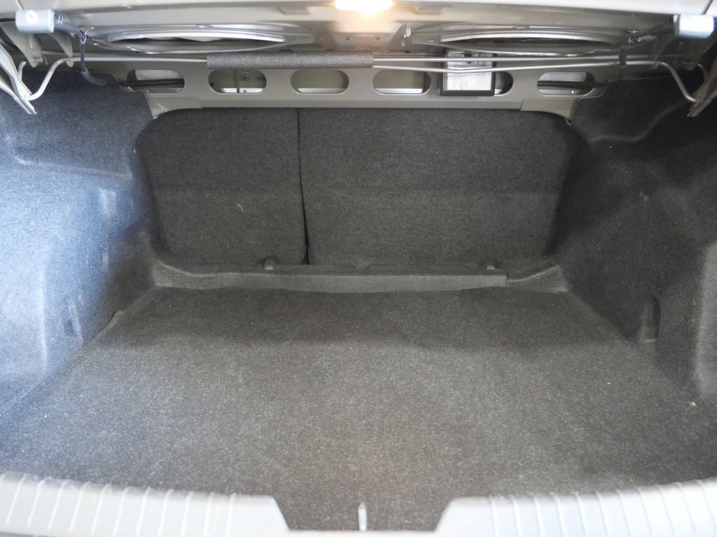 Used 2025 Chevrolet Malibu LT FWD image 24