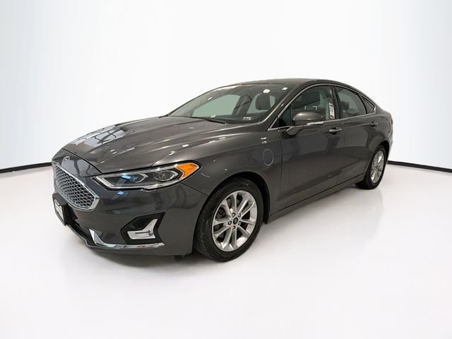 Used 2019 Ford Fusion Energi Titanium FWD image 3
