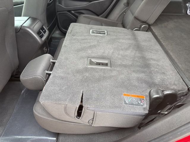 Used 2023 GMC Terrain SLE w/ Driver Convenience Package image 38