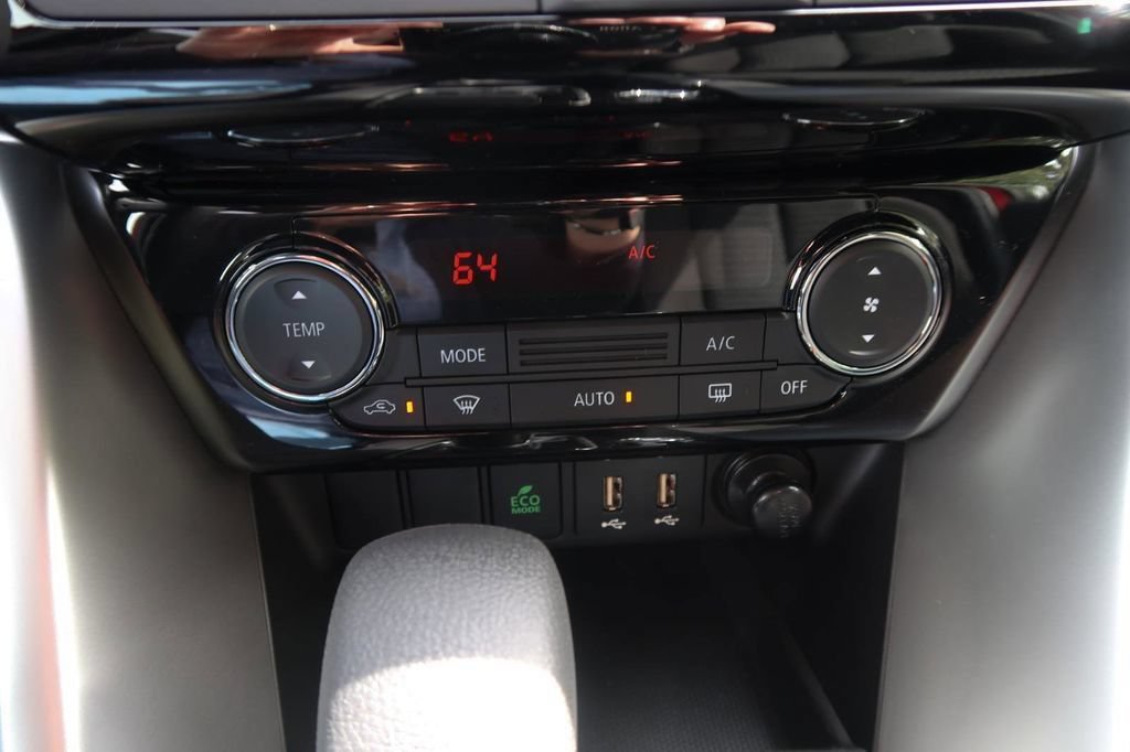 New 2026 Mitsubishi Eclipse Cross LE AWD/4WD image 37