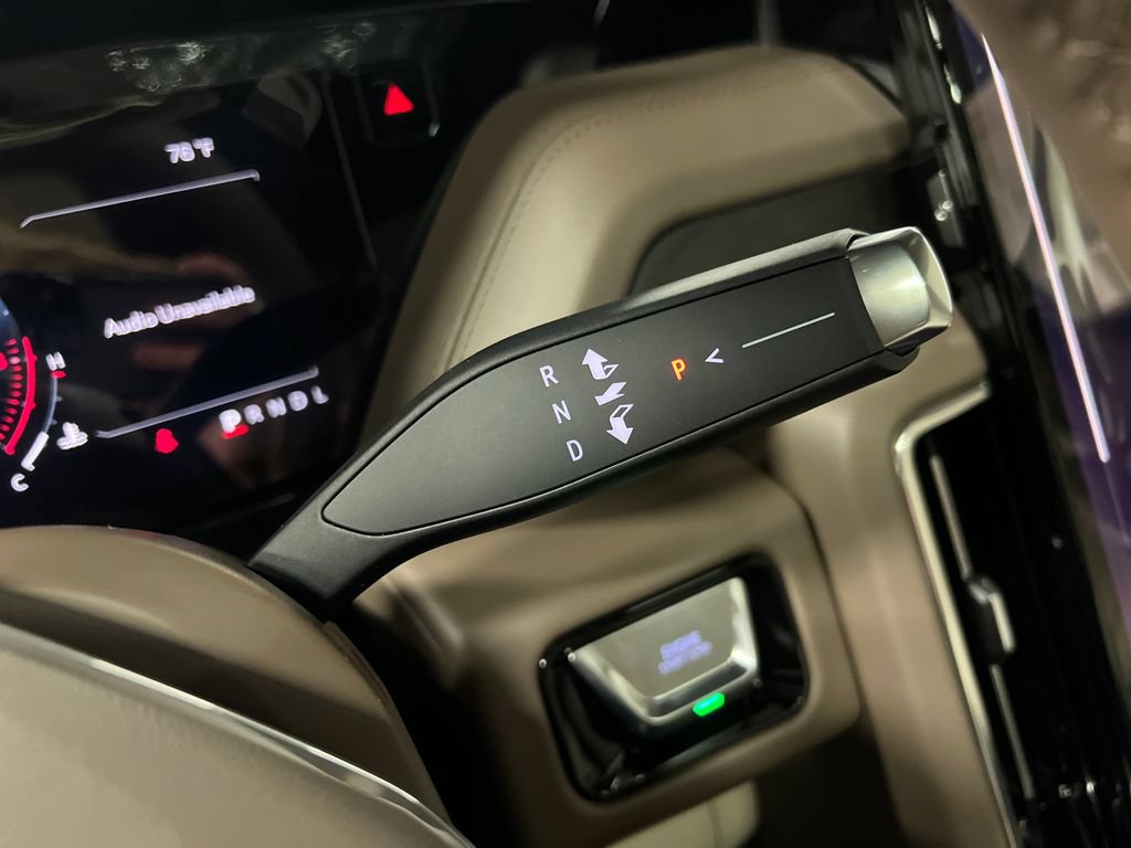 New 2026 GMC Yukon XL Denali w/ Denali Reserve Package AWD/4WD image 25