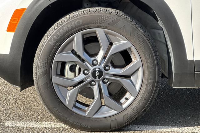 Certified 2024 Kia Seltos LX AWD/4WD image 33