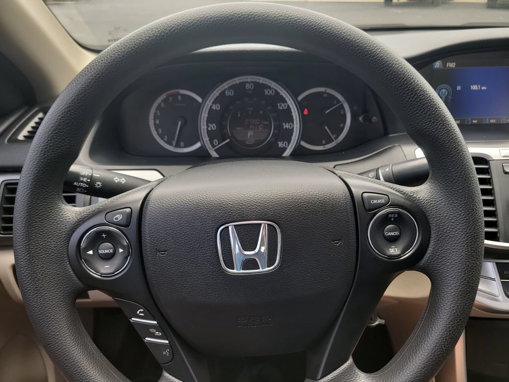 Used 2013 Honda Accord LX image 23