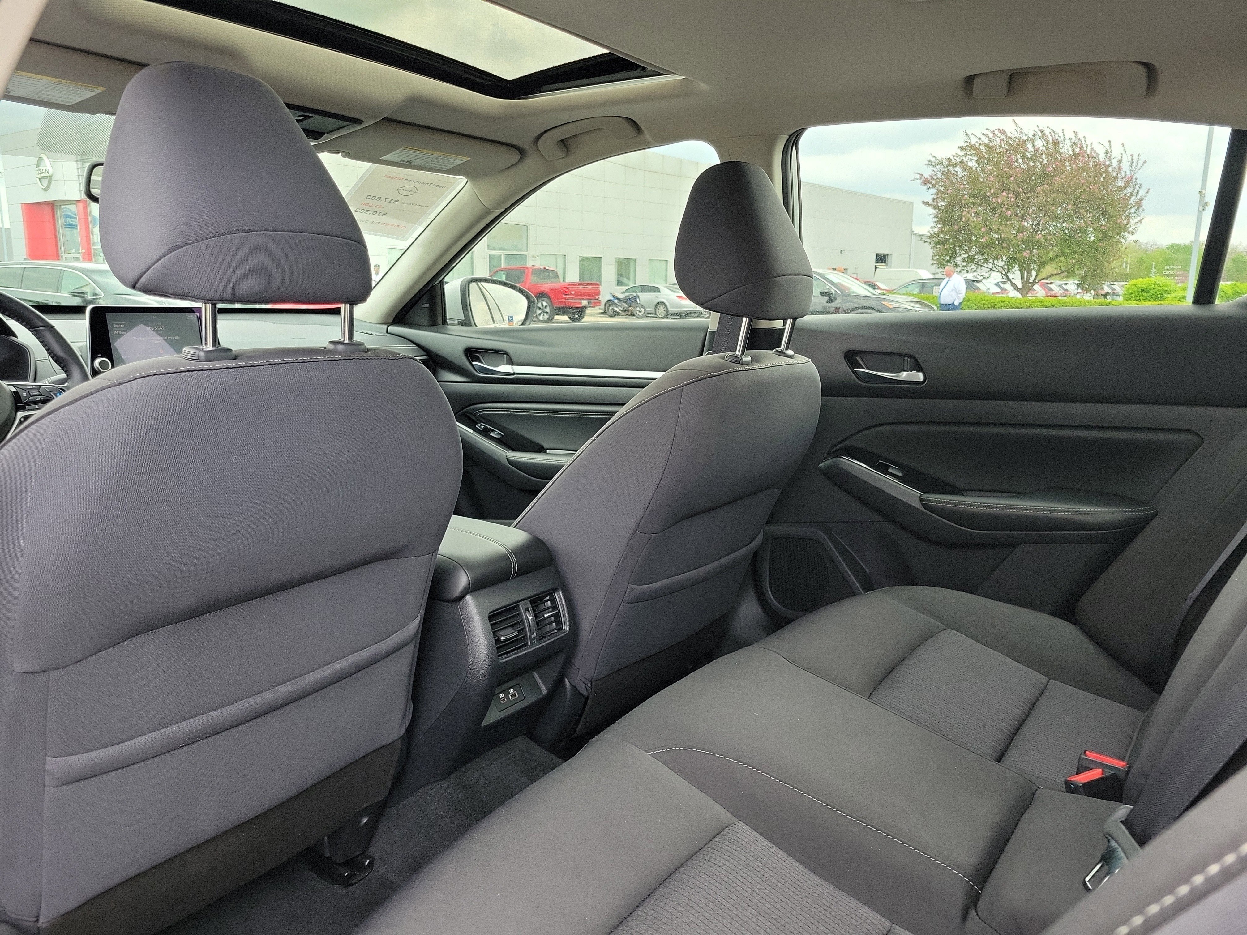 Certified 2020 Nissan Altima 2.5 SV image 14