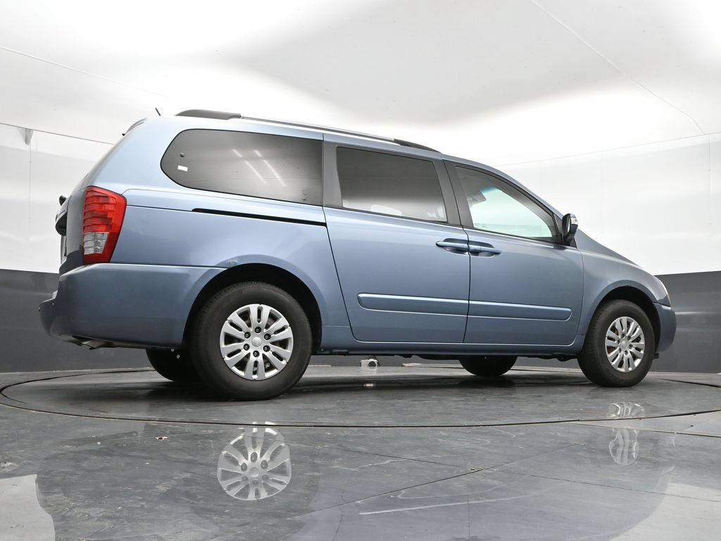 Used 2012 Kia Sedona LX FWD image 34