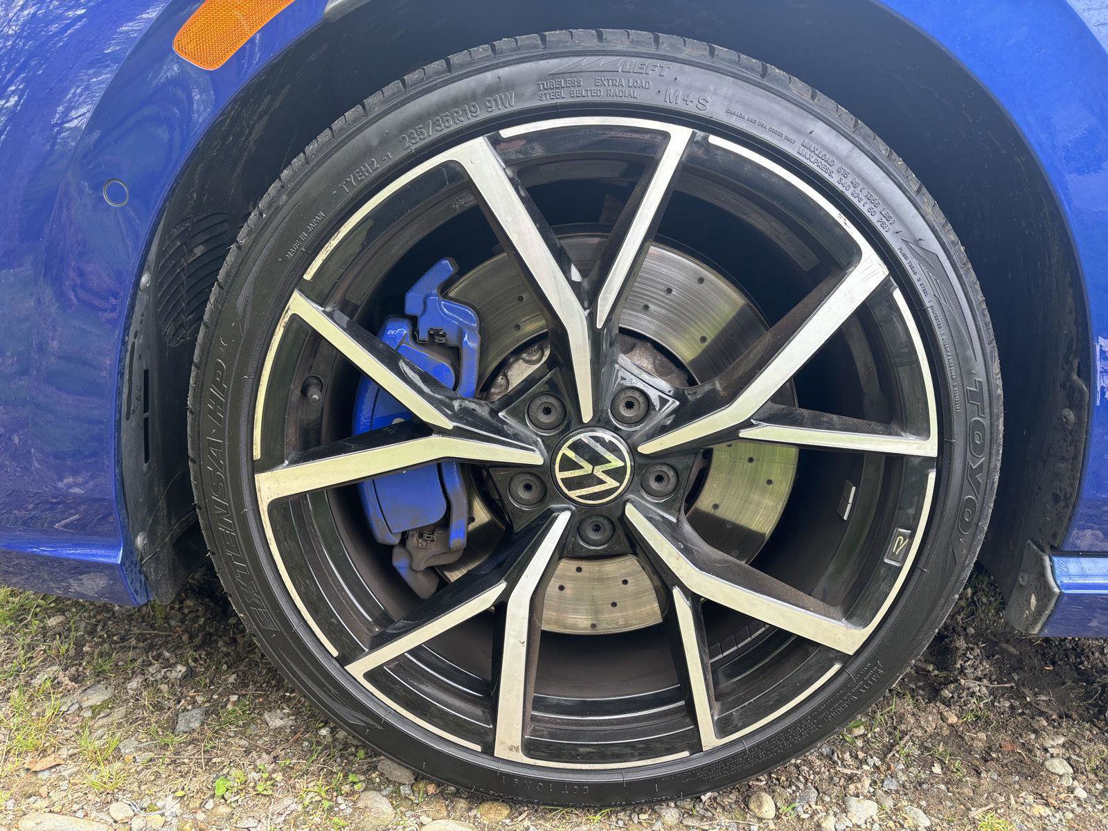 Used 2024 Volkswagen Golf R AWD/4WD image 30