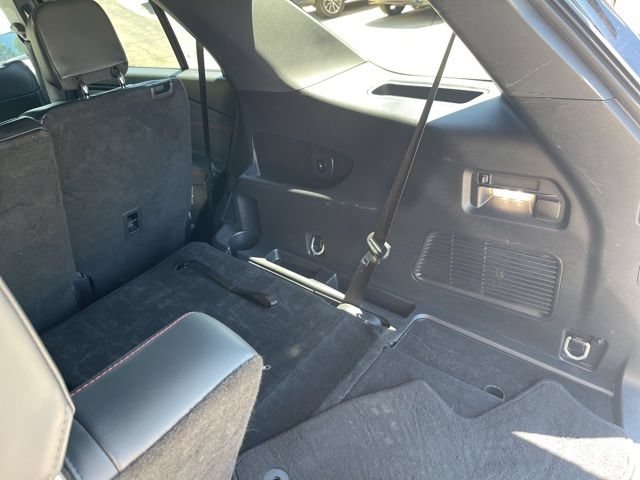 Used 2025 Ford Explorer ST-Line w/ ST-Line Street Pack AWD/4WD image 39