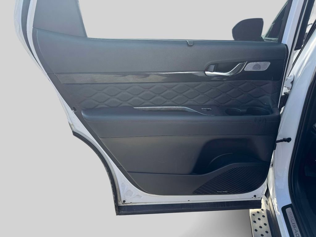 Used 2021 Hyundai Palisade Calligraphy image 10