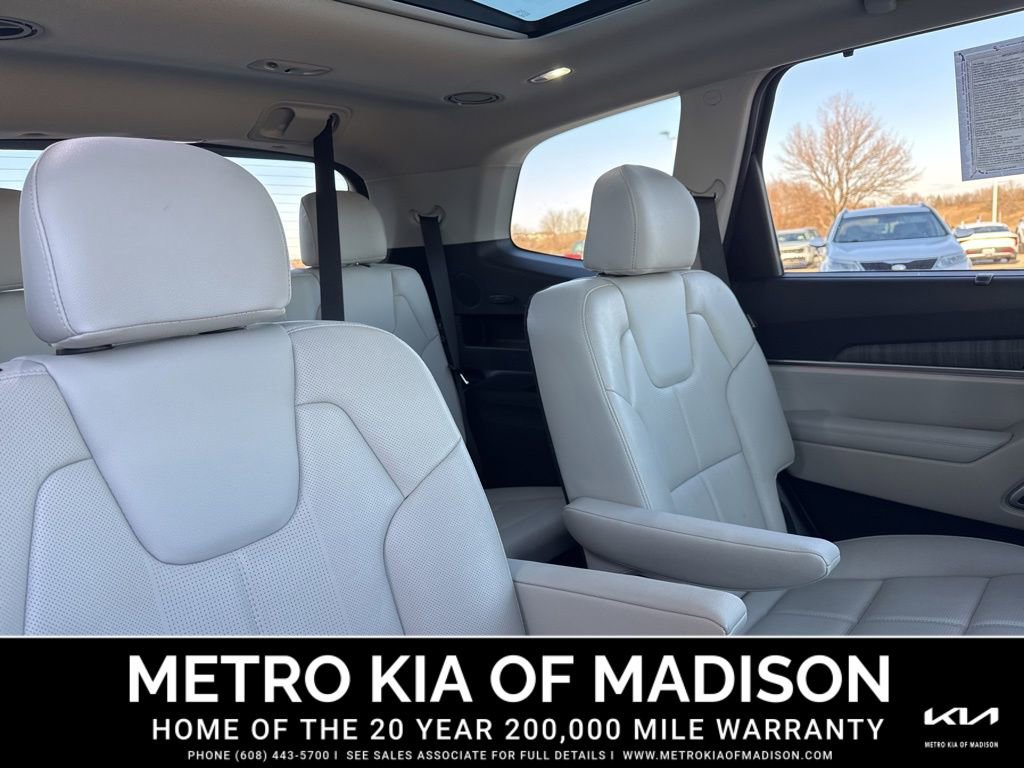 Used 2024 Kia Telluride SX image 32