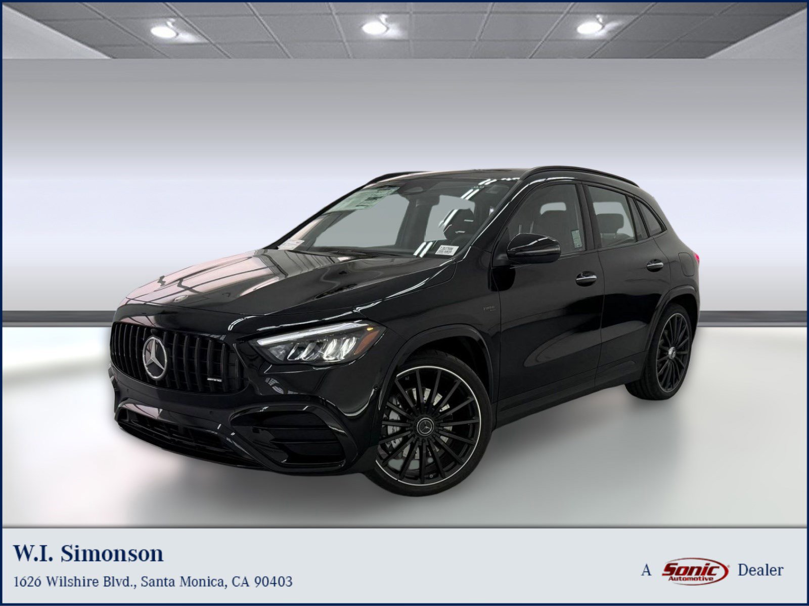 New 2026 Mercedes-Benz GLA 35 AMG 4MATIC image 1