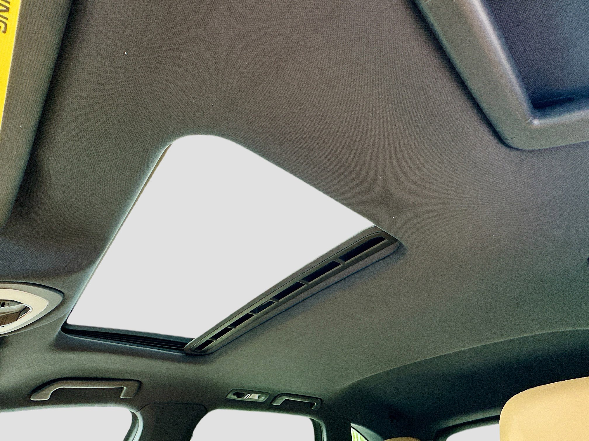 Used 2017 Porsche Cayenne Platinum Edition image 20