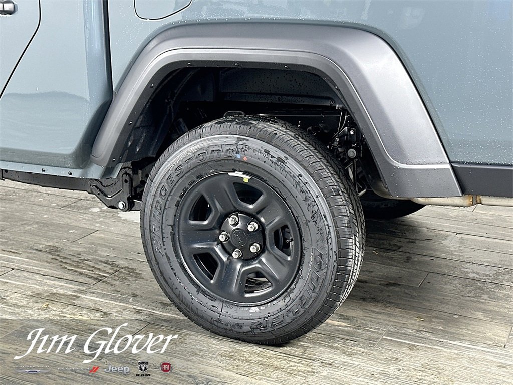 New 2026 Jeep Gladiator Sport image 12