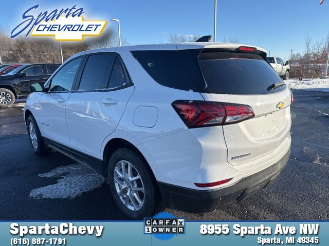 Used 2023 Chevrolet Equinox LS w/ LS Convenience Package image 5