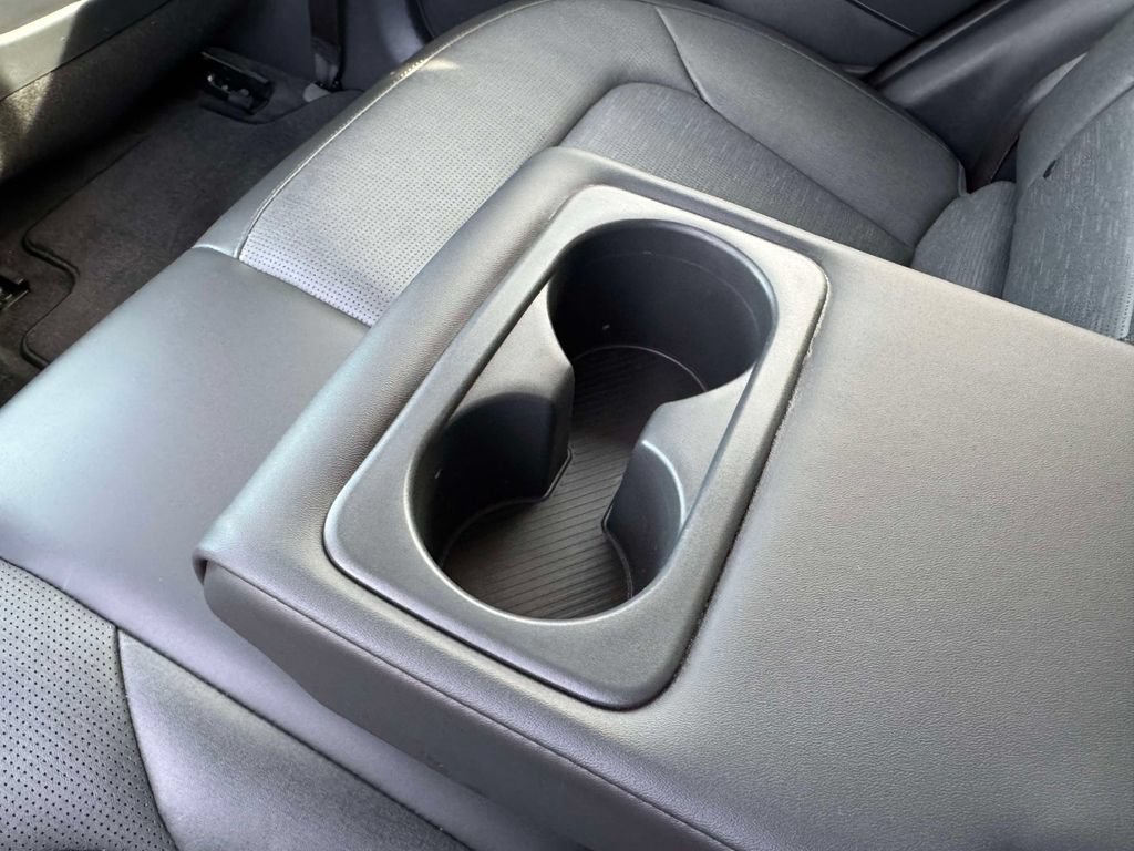 Certified 2025 Kia Niro Wave w/ Wave Preserve Package FWD image 13