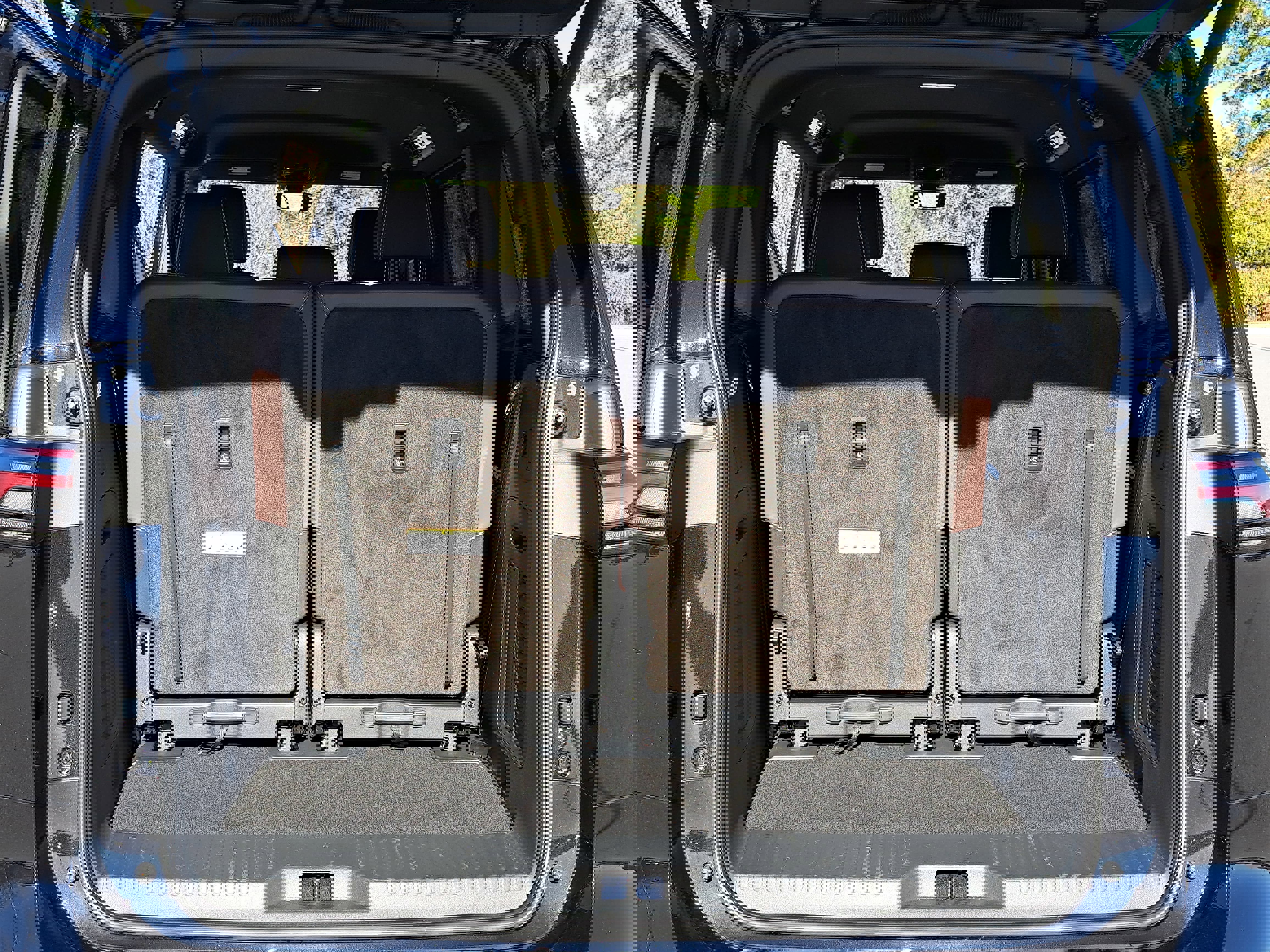 New 2025 Volkswagen ID. Buzz Pro S image 13