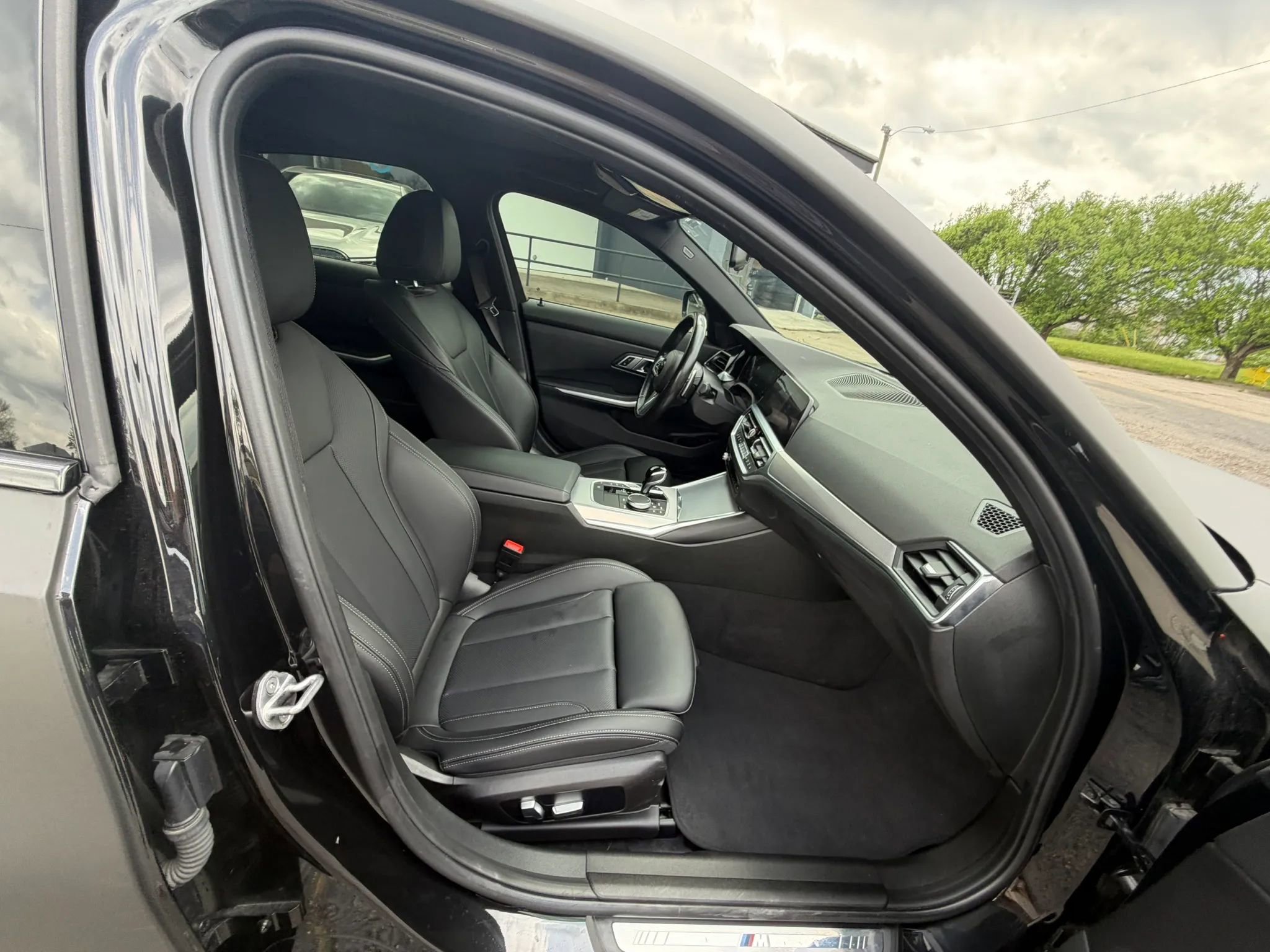 Used 2022 BMW M340i xDrive w/ Premium Package image 18