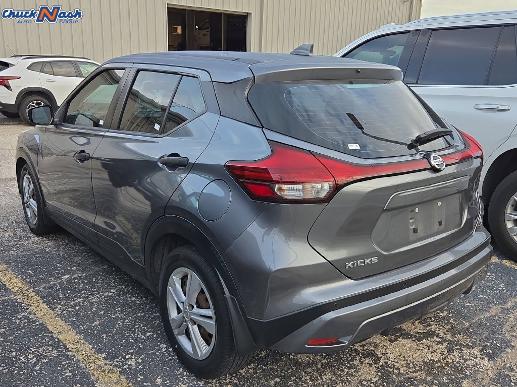 Used 2021 Nissan Kicks S FWD image 4