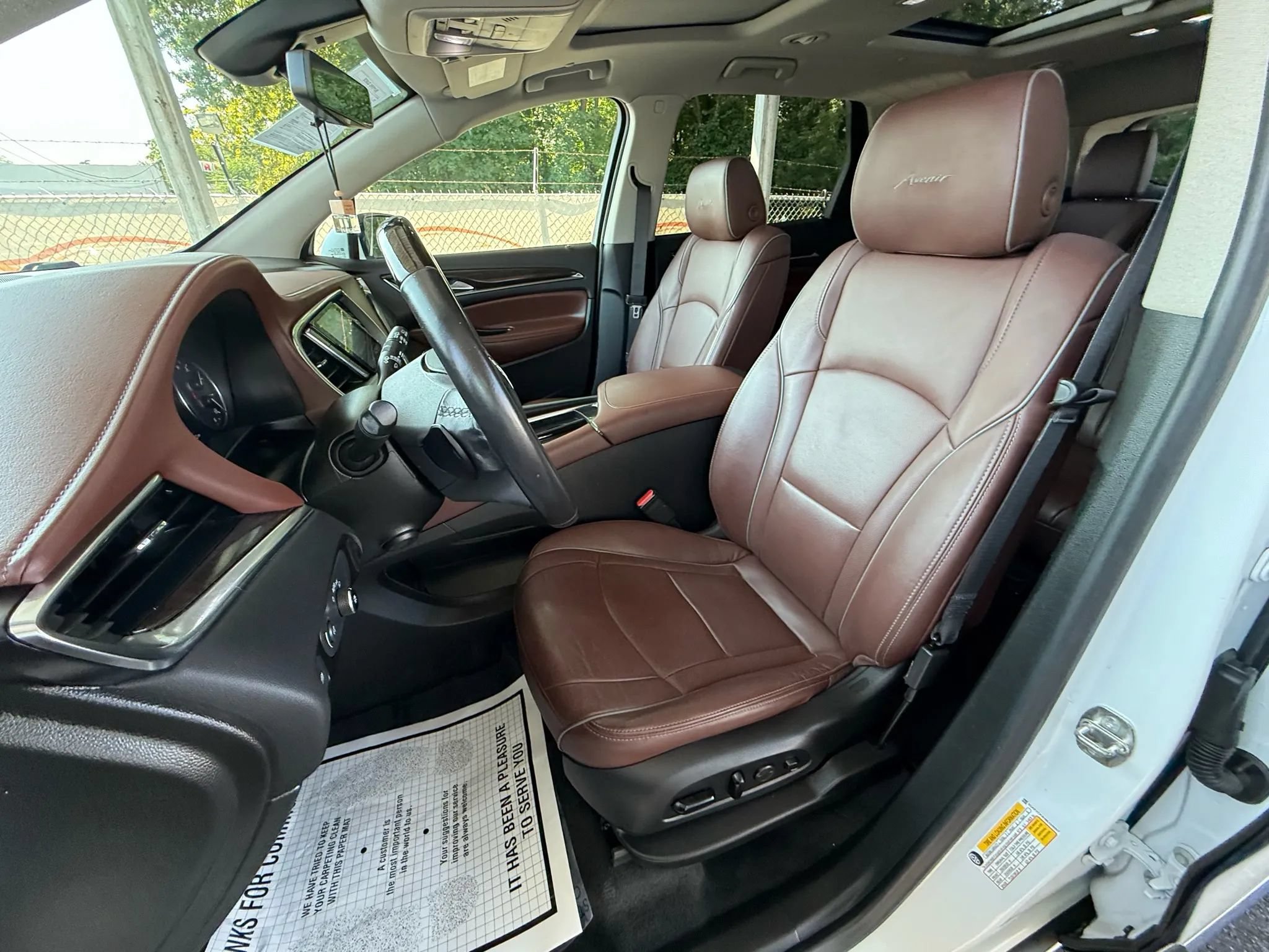 Used 2021 Buick Enclave Avenir w/ Avenir Technology Package AWD/4WD image 66